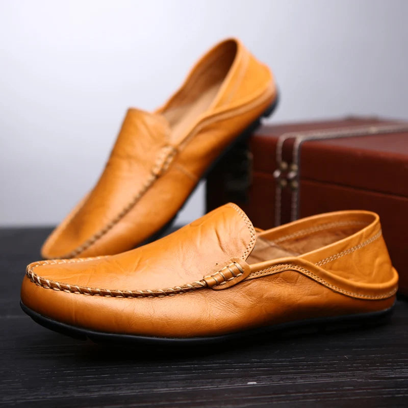 Men LoafersNew Leather Shoes Men Casual  Breathable Sneakers Men Driving Shoes Comfort Flats