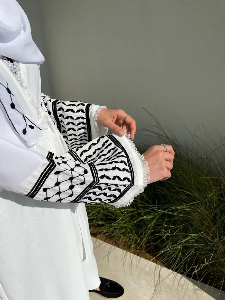 2024 Wrinkle Soft Crepe Embroidery Abaya Palestine design