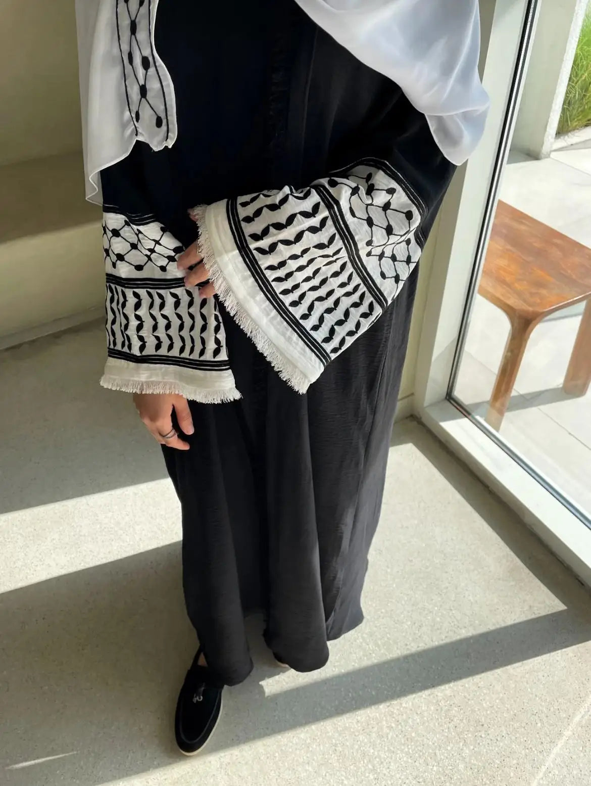 2024 Wrinkle Soft Crepe Embroidery Abaya Palestine design