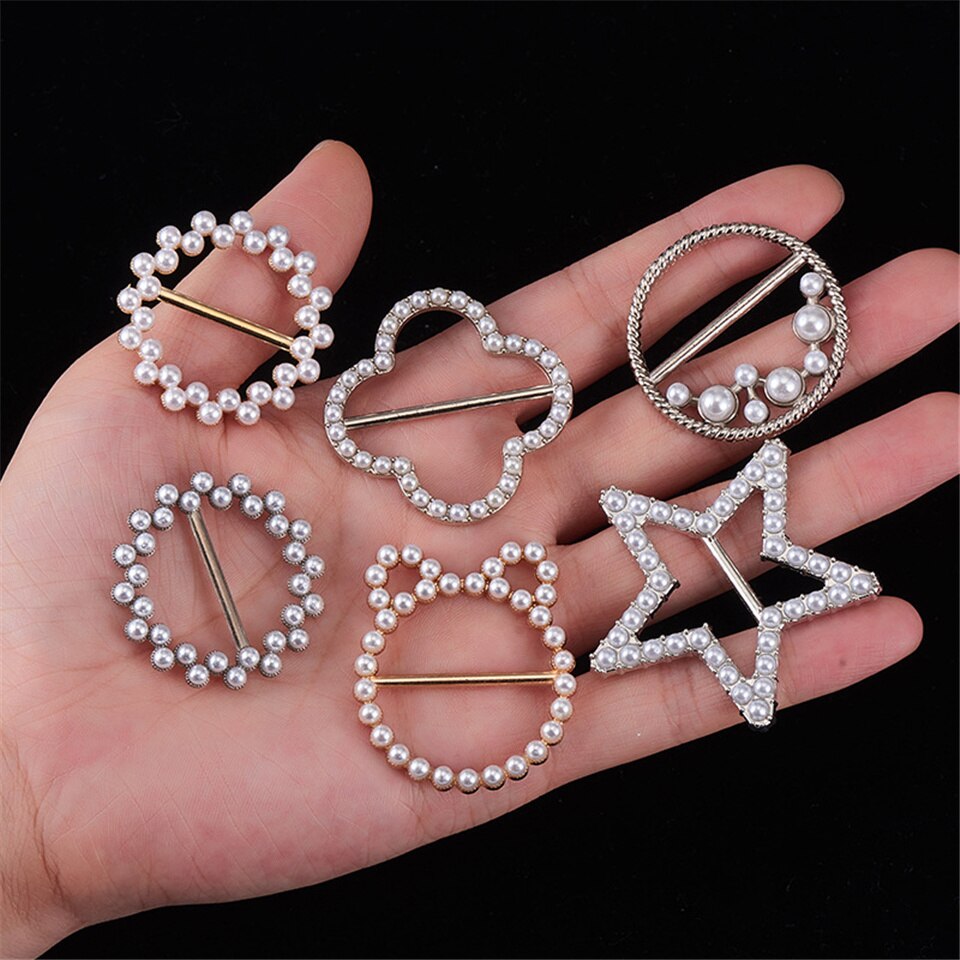 1pcs Women's Fashion Pearl Buckles Corner Knot Buckle Clothes Decorative Accessories